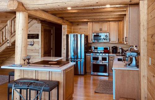 Chester Cabin | Brand New Log Home in Chester Ca, Meadow View