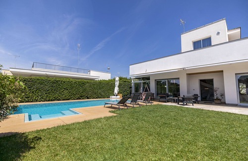 Lecce Villa | Brand new villa with exclusive pool in Lecce.