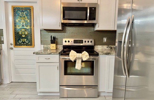 Brandon House | Brandon Getaway | 4BR Home w/Pool & Chill Vibes