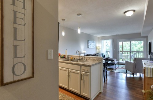 Notch Estates Condo | Branson Treehouse Retreat 2 Bedroom Condo