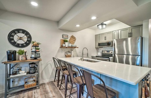 Notch Estates Apartment | Branson West Condo with Balcony and Resort Amenities