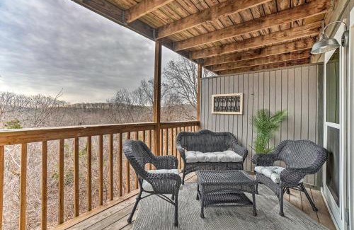 Notch Estates Apartment | Branson West Condo with Balcony and Resort Amenities