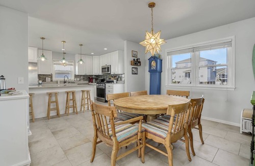 Captain's Cove House | Breathe the Bay - Waterfront w/Dock, Pool & Golf!