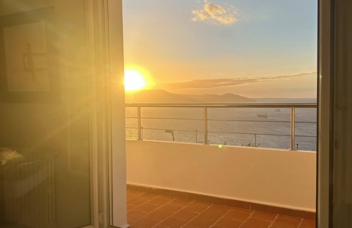 Oran Apartment | Breathtaking sea views in the heart of Oran