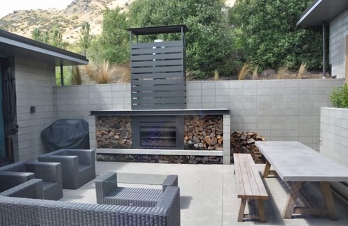 Lake Hayes House | Breathtaking views over the Wakatipu Basin