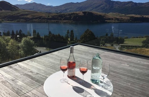 Lake Hayes House | Breathtaking views over the Wakatipu Basin
