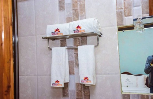 Nyahururu Hotel | Breeze Hotel Nyahururu