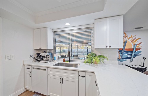 Sarasota House | Breezemont Bungalow | Private pool, Hot tub + Sauna