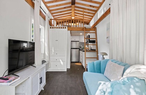 Sylva House | Breezy, Riverfront Tiny Home, King Bed, and Deck