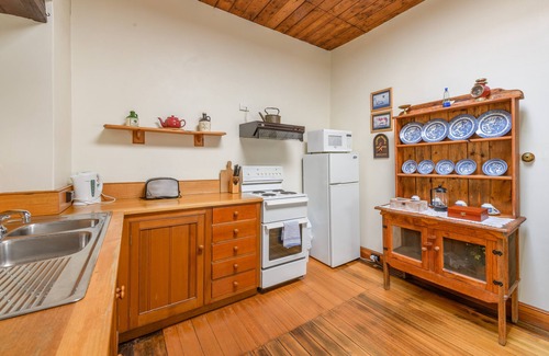 Richmond Cottage | Bridge Cottage