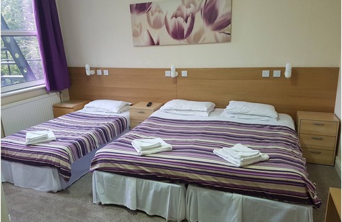 Ipswich House | Bridge Guest House