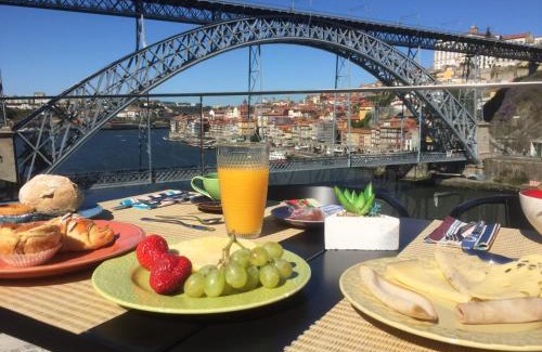 Santa Marinha Hotel | Bridge It - Suites & Views
