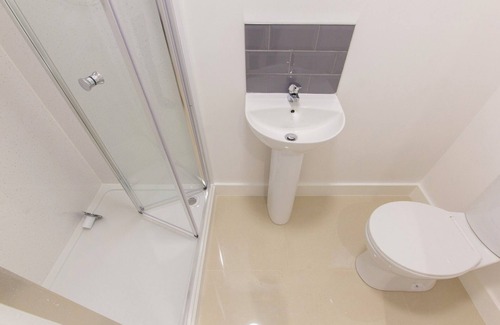 Southampton House | Bridge Road - Room 2b