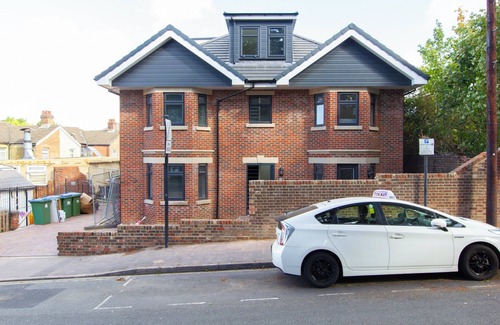 Southampton House | Bridge Road - Room 3a