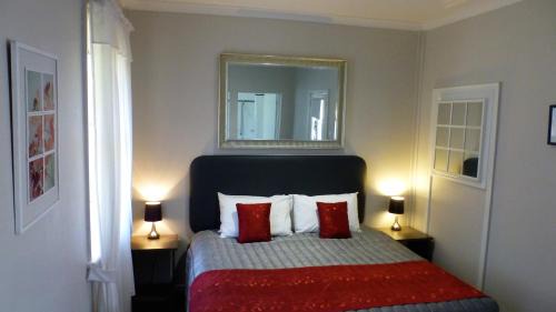 Bridgetown Hotel | Bridgetown Valley Lodge