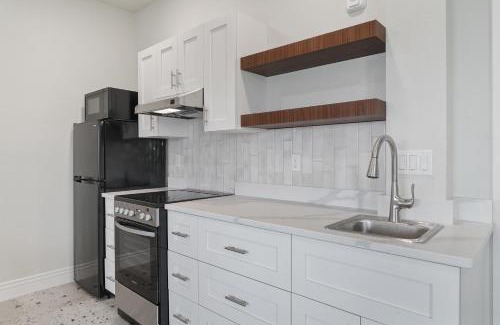 Bradenton Beach Hotel | Bridgewalk, a Landmark Resort