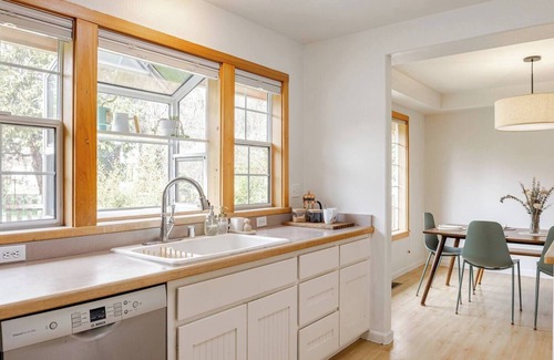 Volcano House | Bright 2BR in Charming Gold Rush Town w/Cozy Fireplace & Tree Views