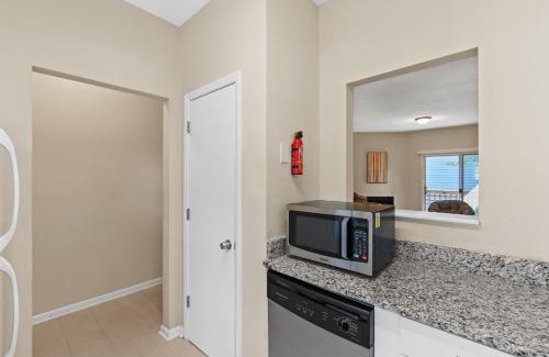 Wilmington Apartment | Bright and cozy 1-BR condo, WiFi