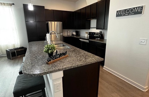 Leander Apartment | Bright & Cozy 1BHK with 1.5 Baths in Leander