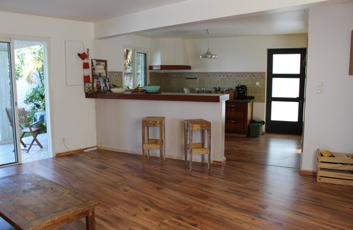 Concession Conde House | Bright house open to the Indian Ocean