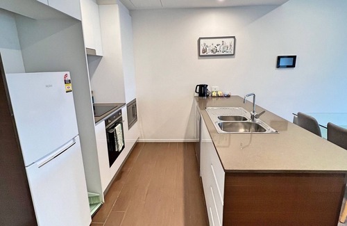 Braddon Apartment | Bright in Braddon! 1 bd 1bth Apt