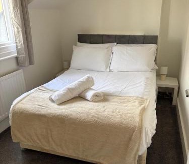 Pembridge Apartment | Bright & modern Notting Hill 3BR Apartment