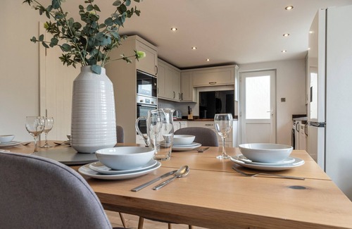Bourton House | Bright&Spacious 3BD in Centre of Bourton