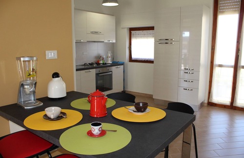 Province of Cagliari Apartment | Bright, spacious and comfortable 4th and top floor apartment, Poetto area