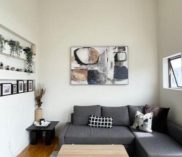 Lower Haight Apartment | Bright Spacious & Comfortable Hayes Valley Condo