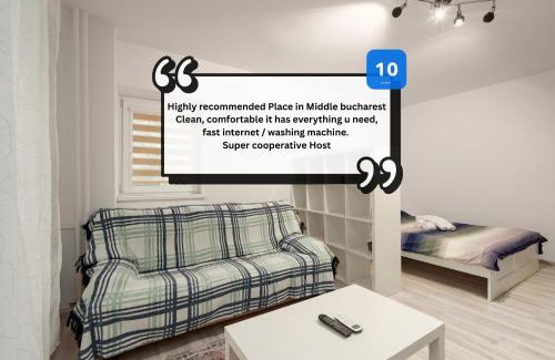 Bucharest Apartment | Bright Studio near Alba Iulia Square with WiFi