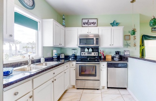 Port Isabel House | Bright Waterfront Home with Shared Pool, Water View, and High-Speed WiFi