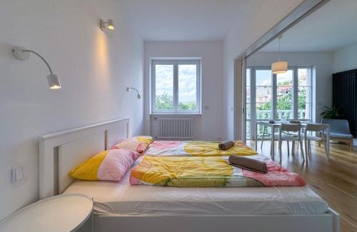 Budavar Apartment | BrightlyApartment