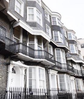 Kemptown Apartment | BRIGHTON BEACH APARTMENT Parking Free On-site EV