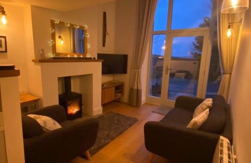 Lothersdale House | Brigstone Stable - charming peaceful cottage