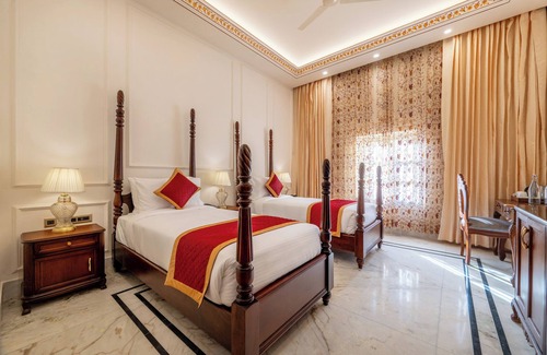 Amer Fort Road Hotel | BRIJ CASTLE