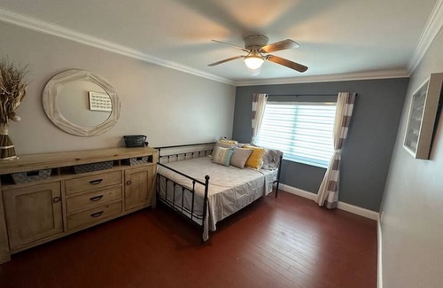 Pompano Beach House | Bring the whole family to Sunshine Deerfield Beach with lots of room for fun!!!!