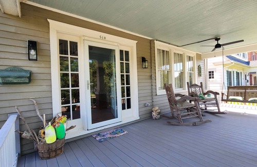 Cape Charles House | Bring the whole family to the Summer House. 6 bedroom, 2 bath sleeps 13.