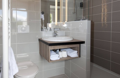 Avignon Hotel | Brit Hotel Avignon Sud