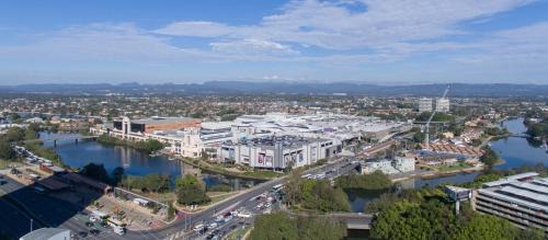 Broadbeach Resort | Broadbeach Savannah Resort