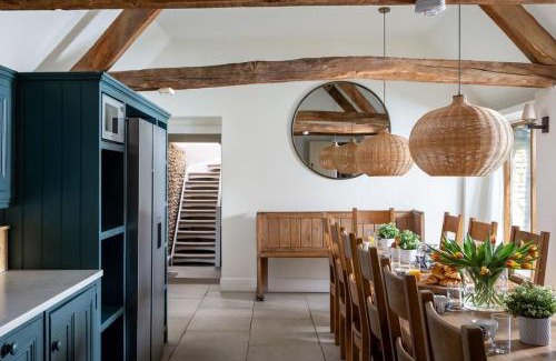 Condicote House | Broadway House, 7 Bedroom, 6 Baths
