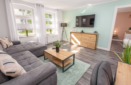 Sudenburg Apartment | BROCKHEUS Apartments: Luxury Vista Apartment I Kitchen I WiFi I Smart TV