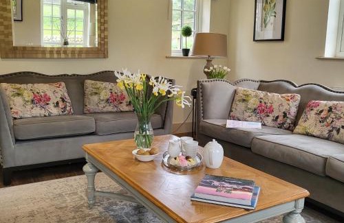 Kelling House | Brook Cottage