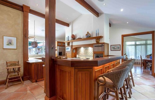 Upper Brookfield House | Brookfield Country House, Pool, 7 bedrooms