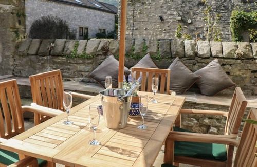 Castleton Cottage | Brookhouse