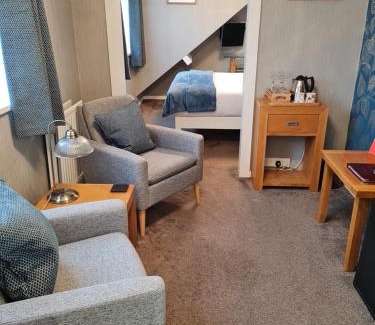 Brixham House | Brookside Guest House & Mini Spa