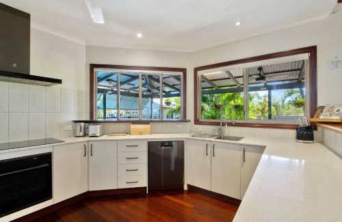 Broome House | Broome Style Retreat