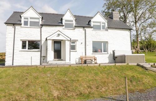 Aberhosan House | Bryndan