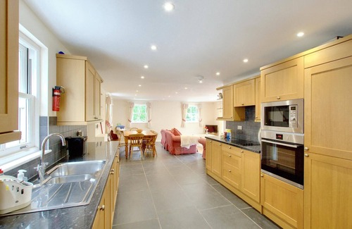 Llangranog Cottage | Brynllin, Llangrannog