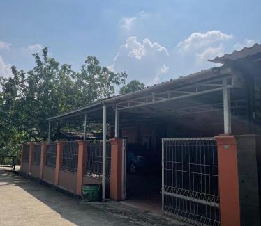 Cibinong House | Bu Sur Homestay