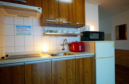 Byeonsan House | Buan Bada Punggyeong Pension